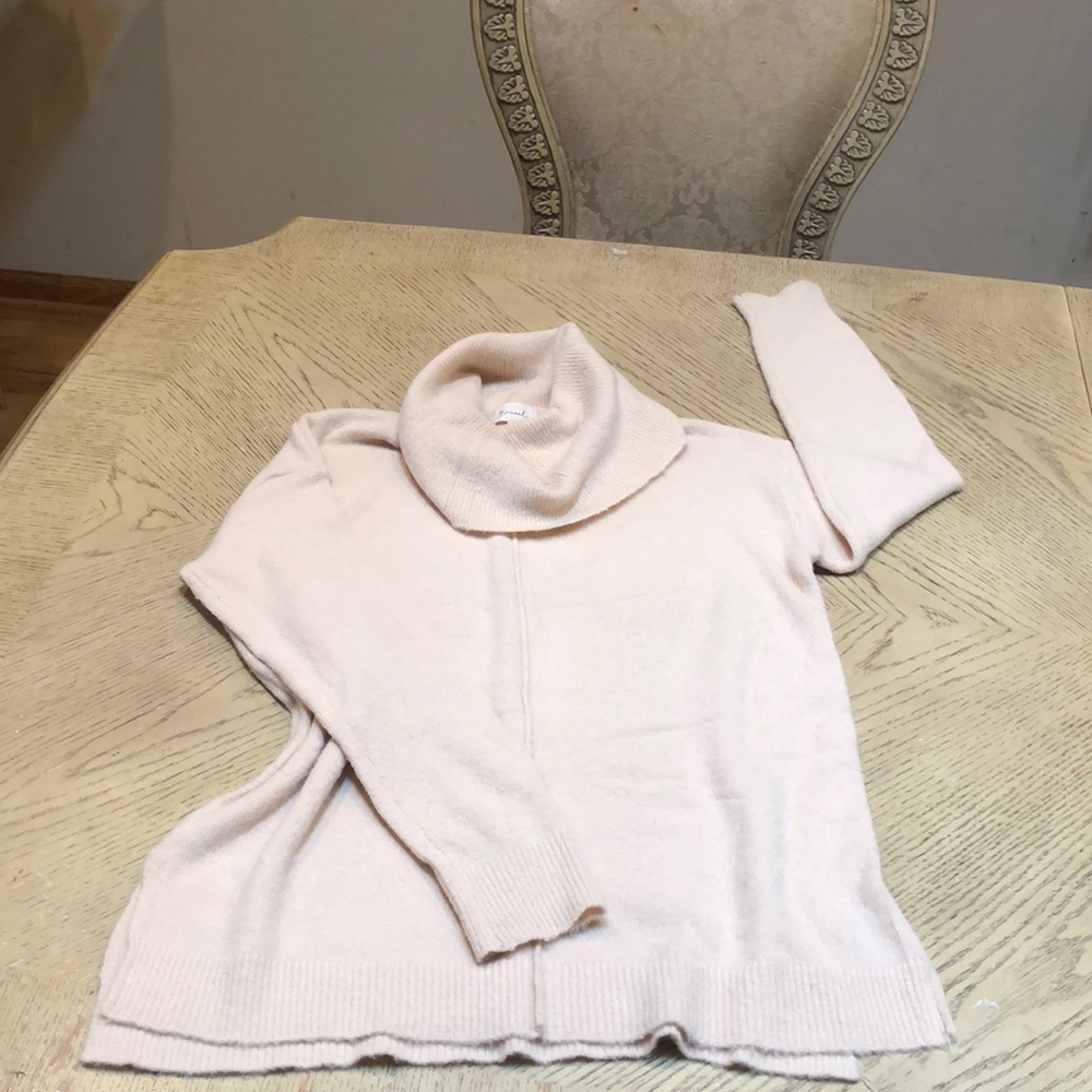Sweater - Picture 3 of 5